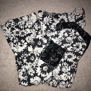 Cute Black & White Daisy Dress